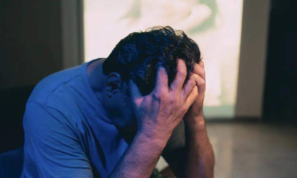 Stress e ansiedade, efeitos do stress prolongado e impacto emocional e físico da ansiedade.